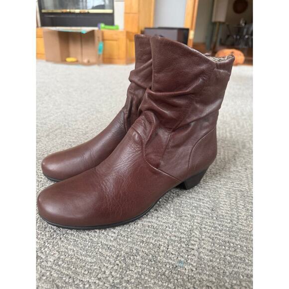 Abeo Malia brown leather ankle bootie womens 10 N - Picture 1 of 6